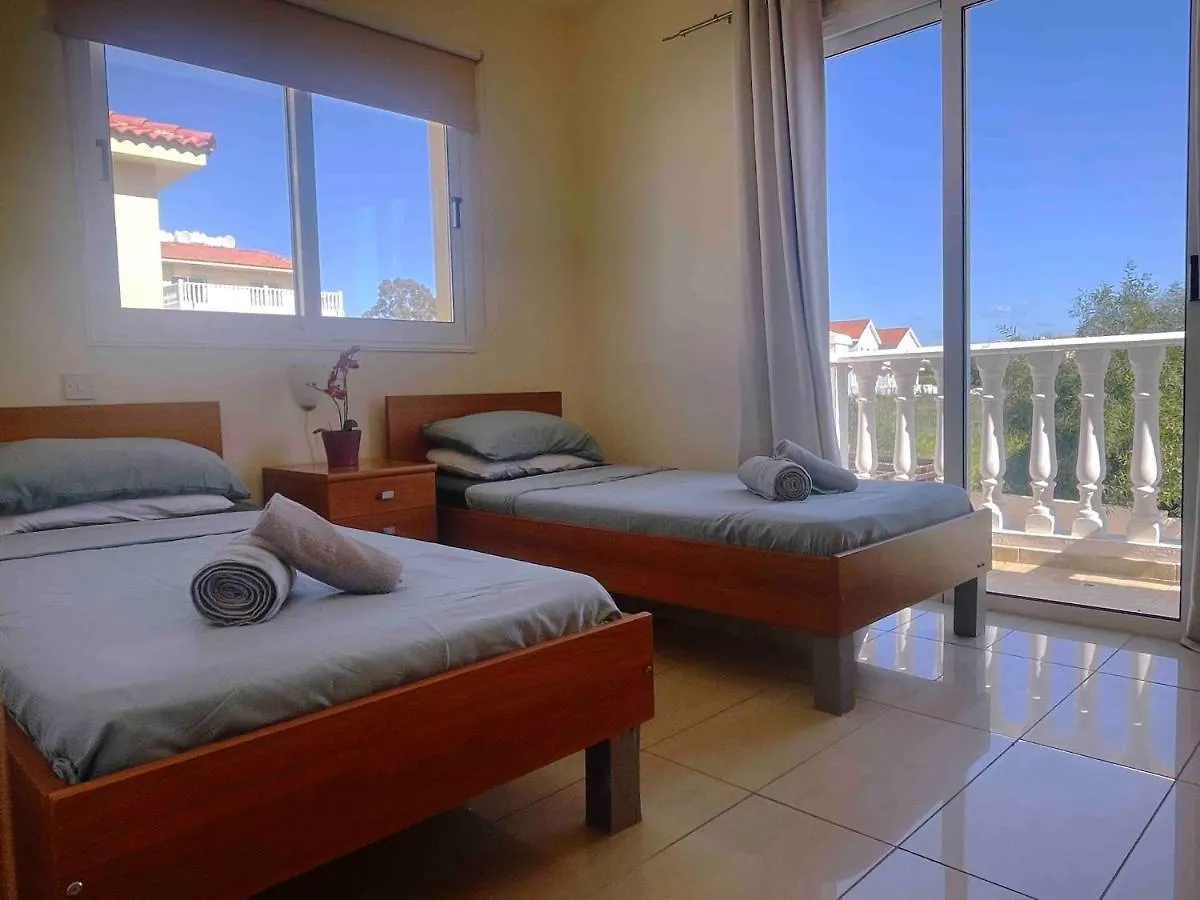 Nissi Beach Golden Villas Ayia Napa
